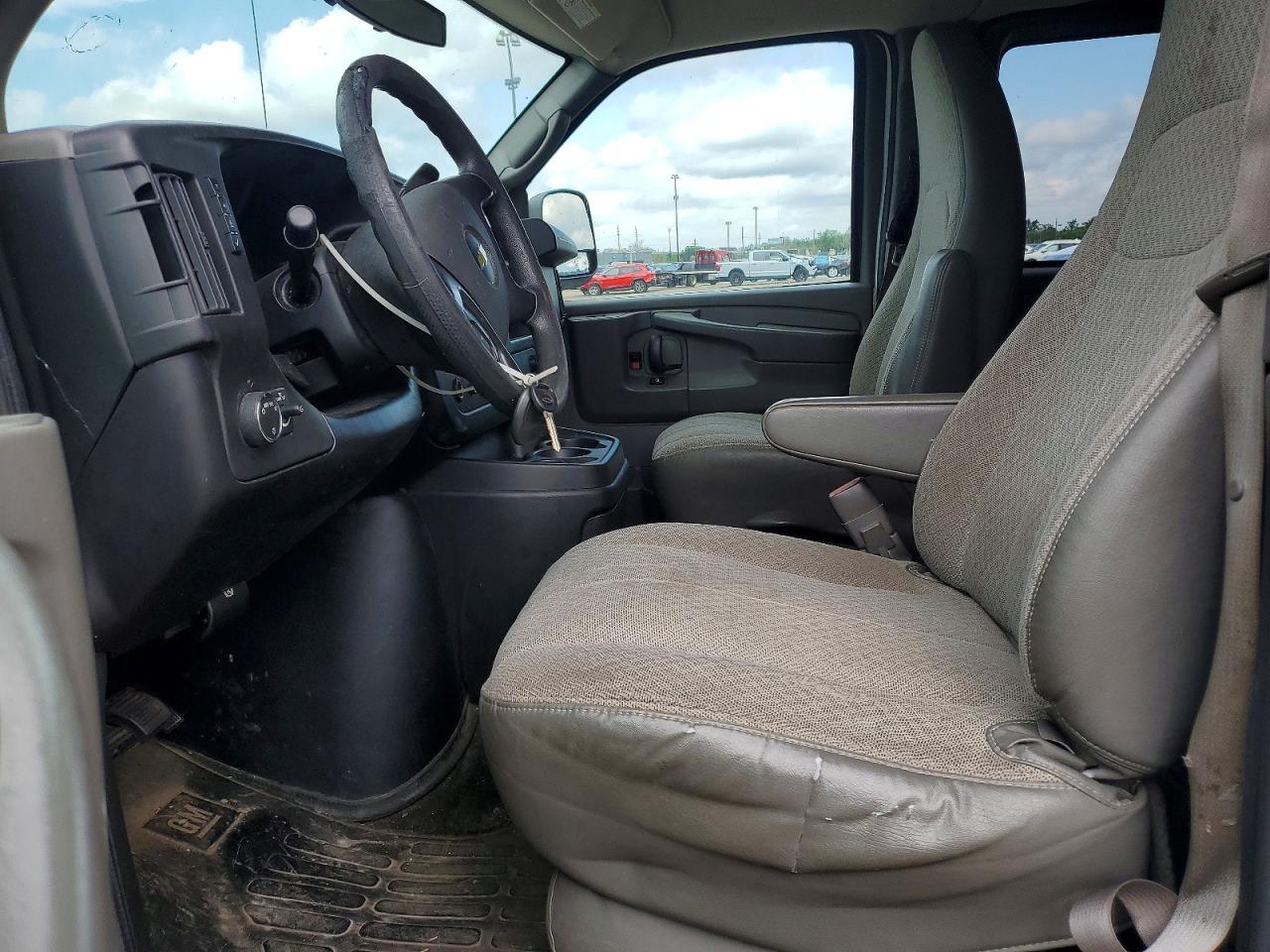 2012 CHEVROLET EXPRESS