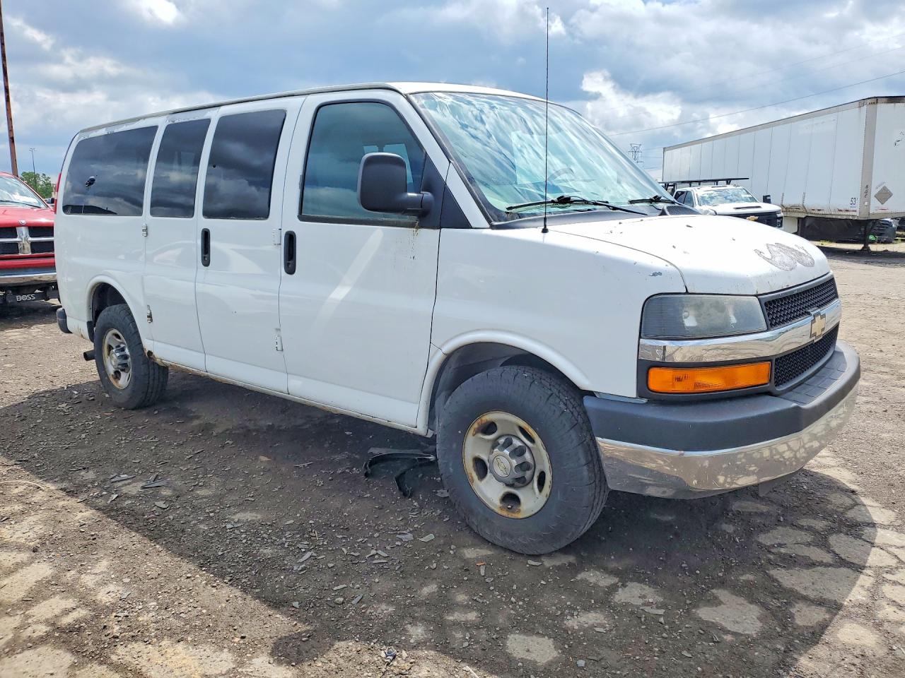 2012 CHEVROLET EXPRESS