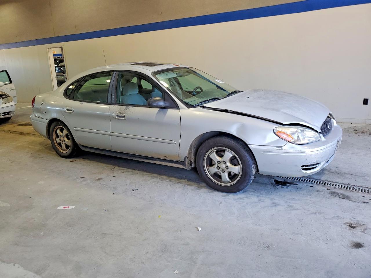 2005 FORD TAURUS