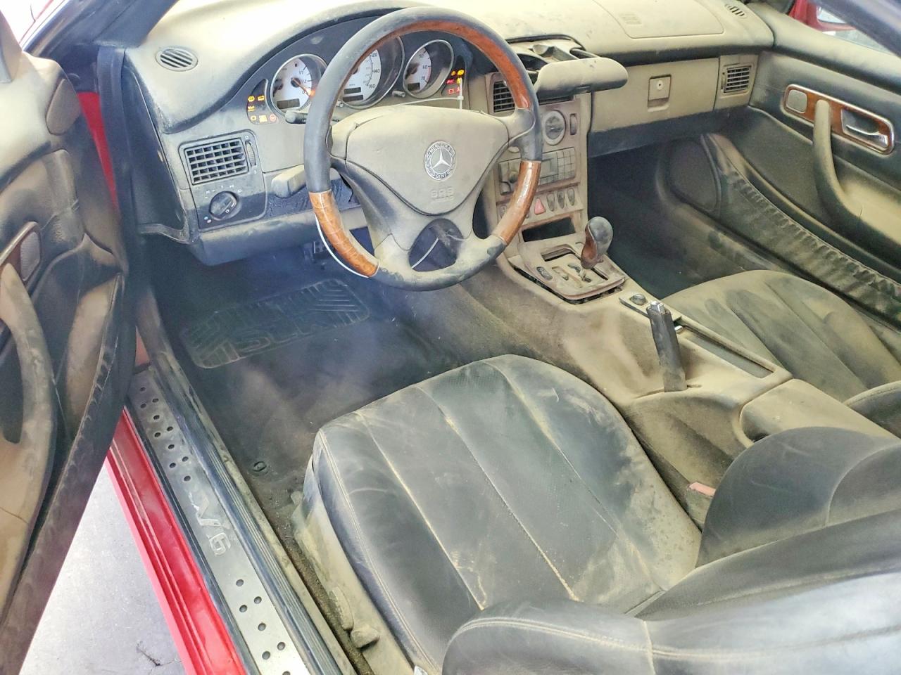 2001 MERCEDES-BENZ SLK-CLASS