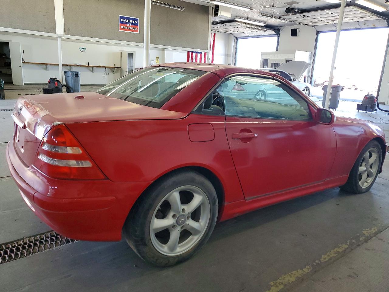 2001 MERCEDES-BENZ SLK-CLASS