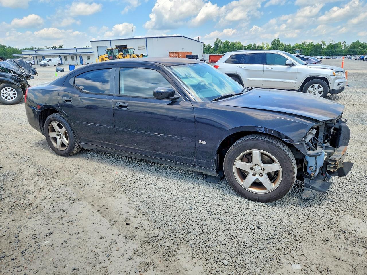 2010 DODGE CHARGER