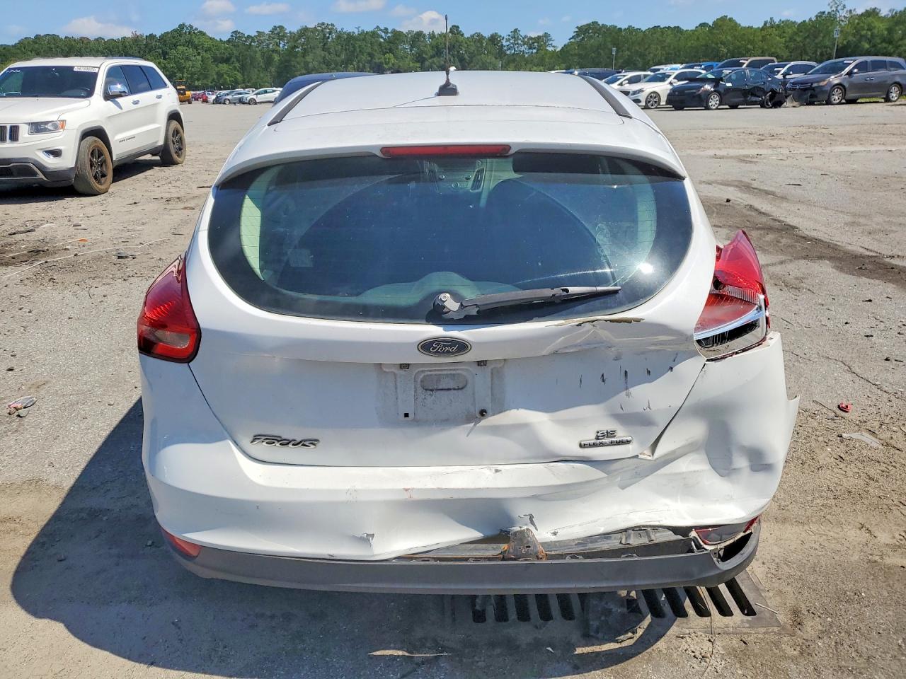 2016 FORD FOCUS