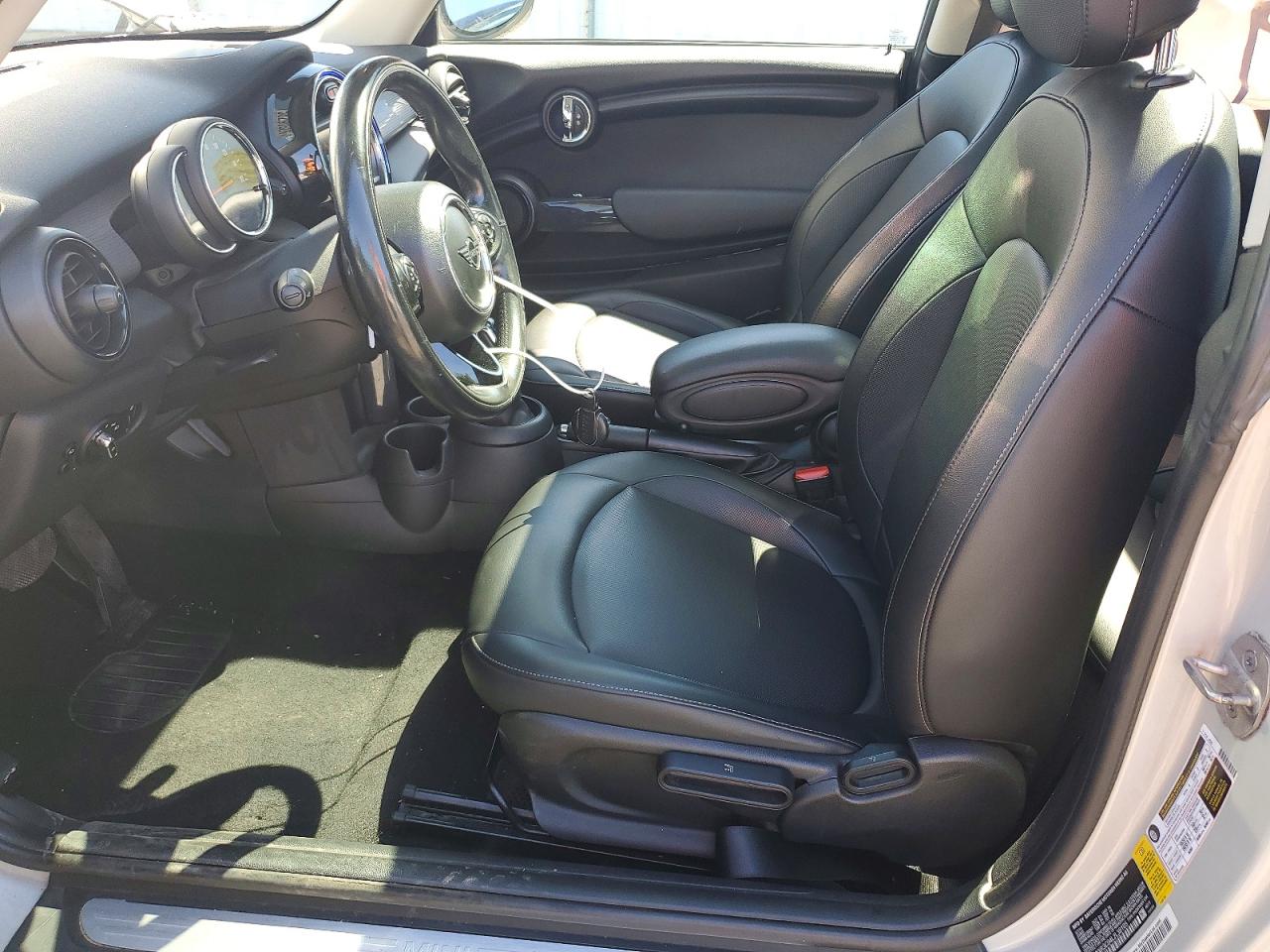 2020 MINI COOPER
