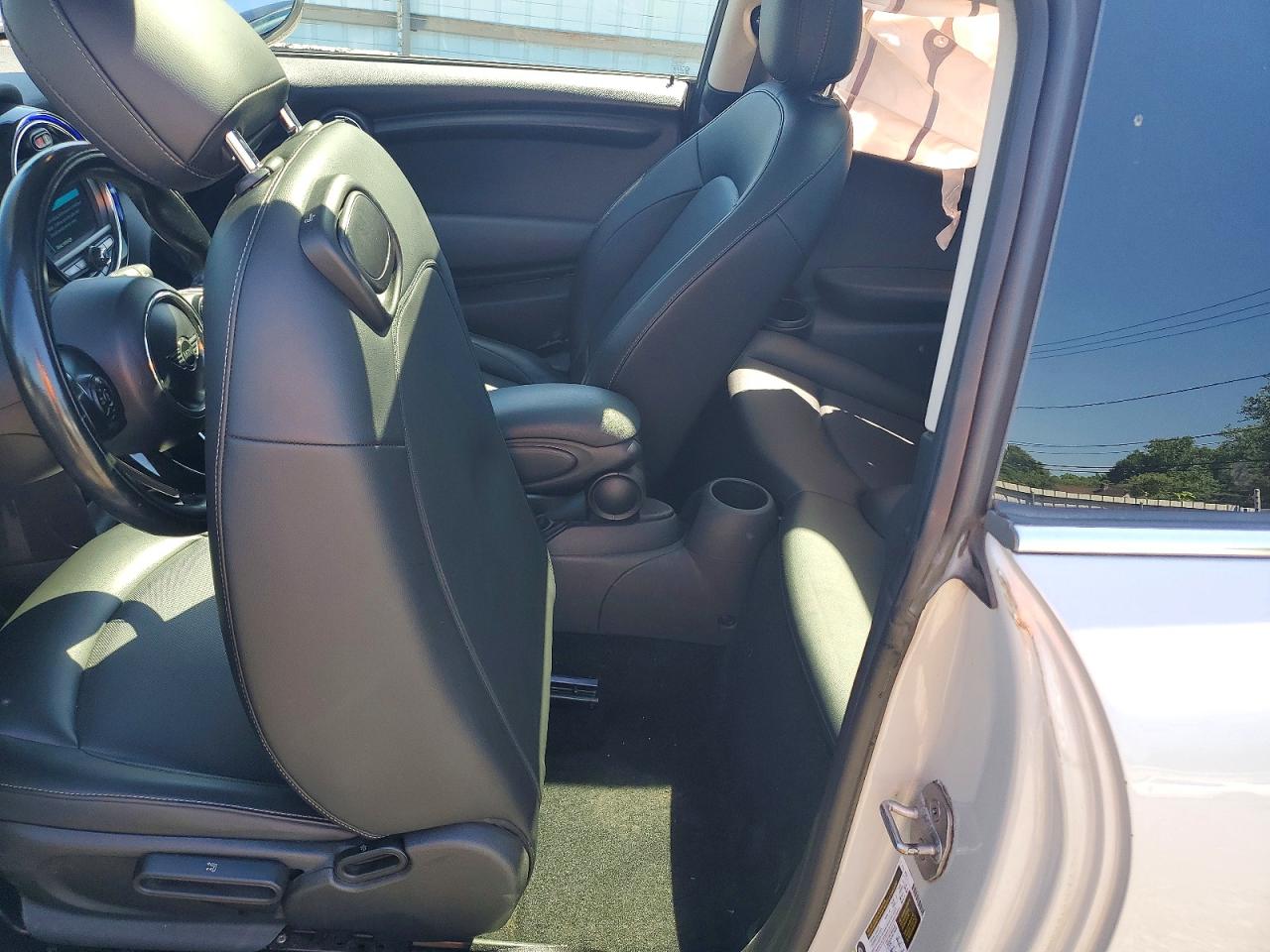 2020 MINI COOPER
