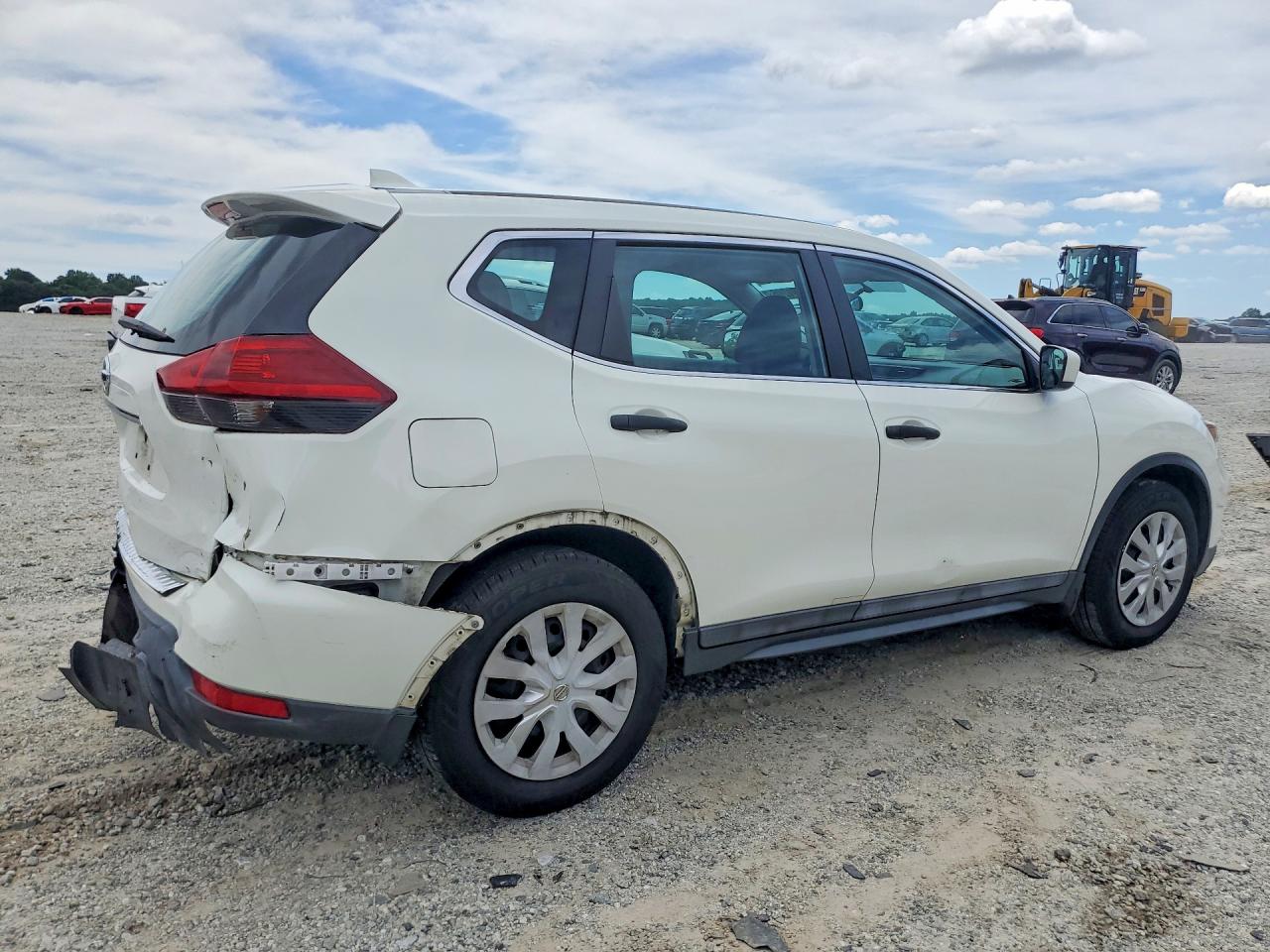 2018 NISSAN ROGUE