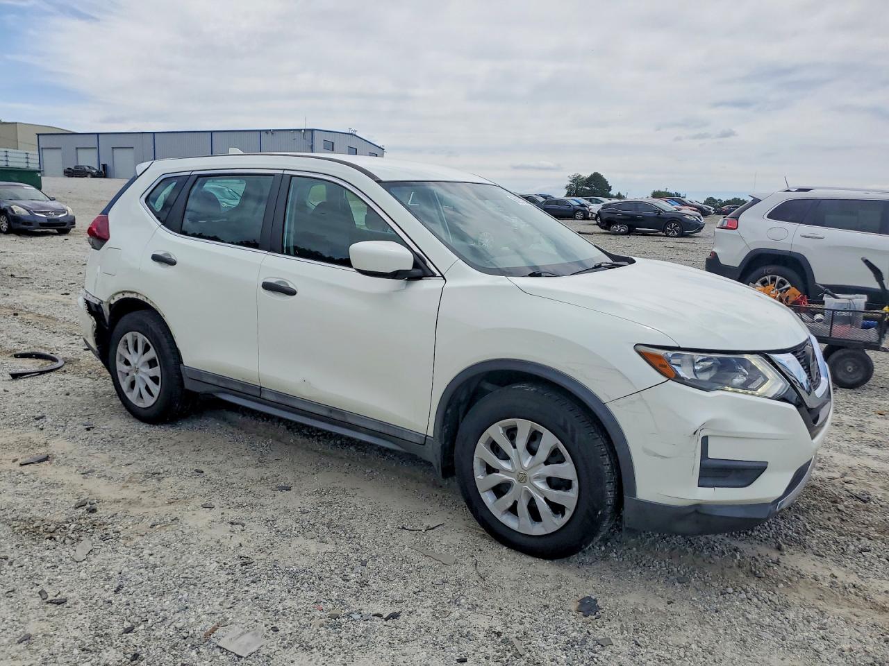 2018 NISSAN ROGUE