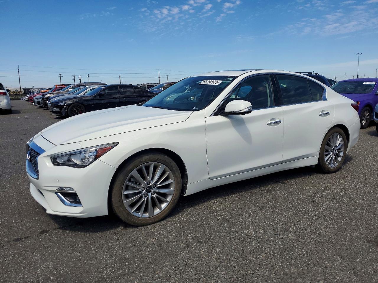 2021 INFINITI Q50