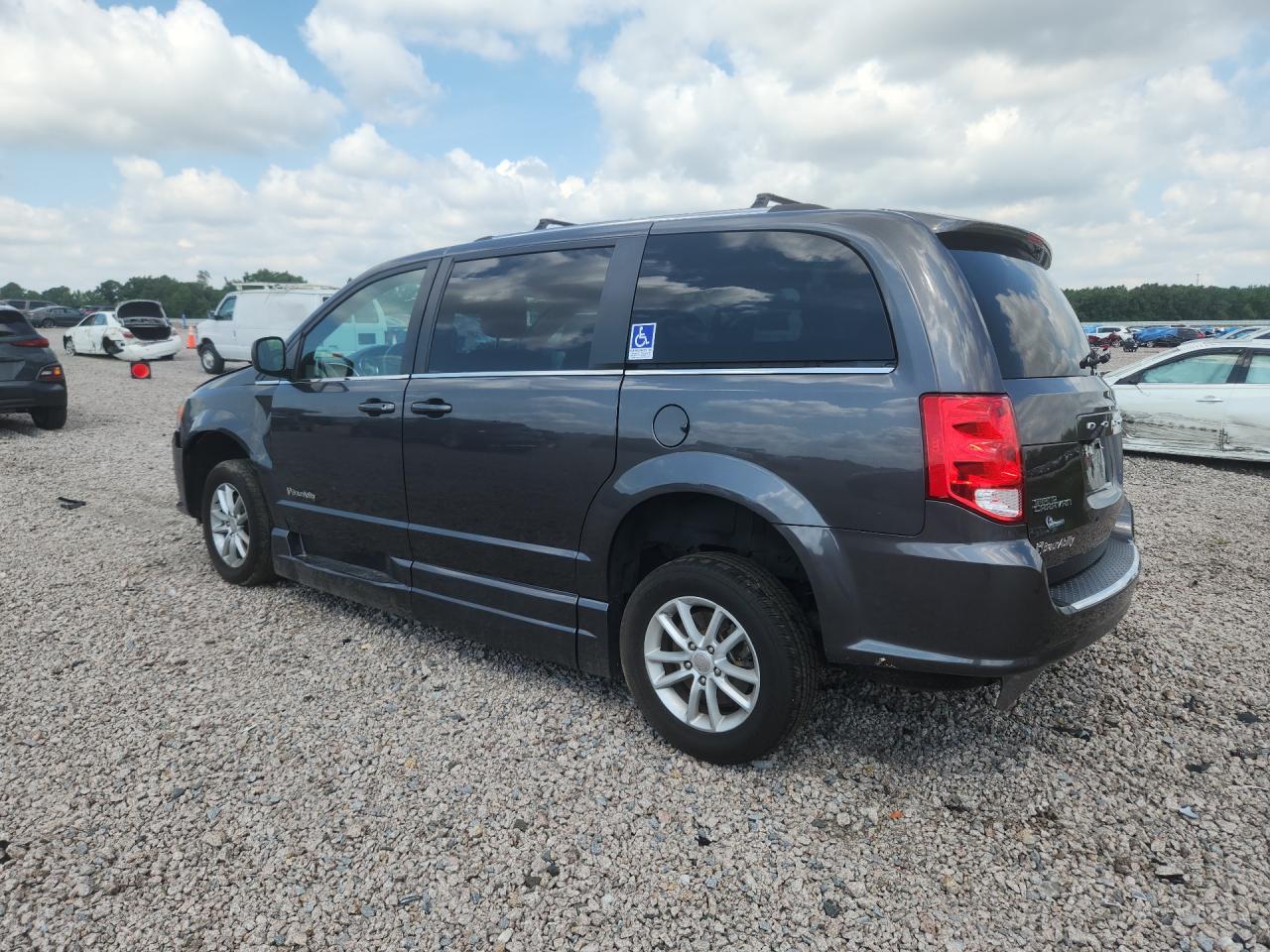 2019 DODGE CARAVAN