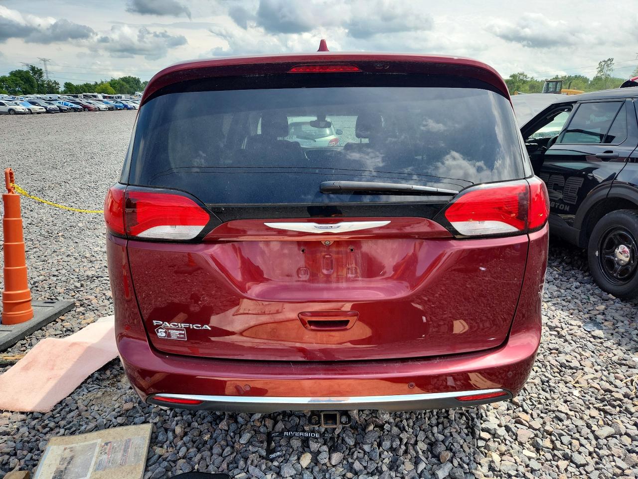 2017 CHRYSLER PACIFICA
