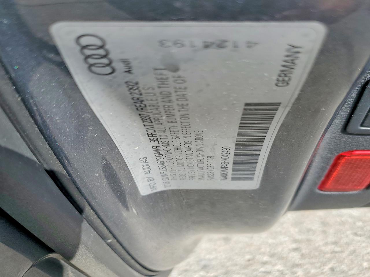 2017 AUDI A4