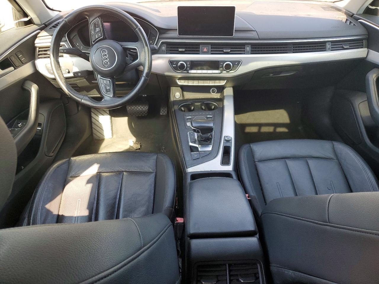 2017 AUDI A4