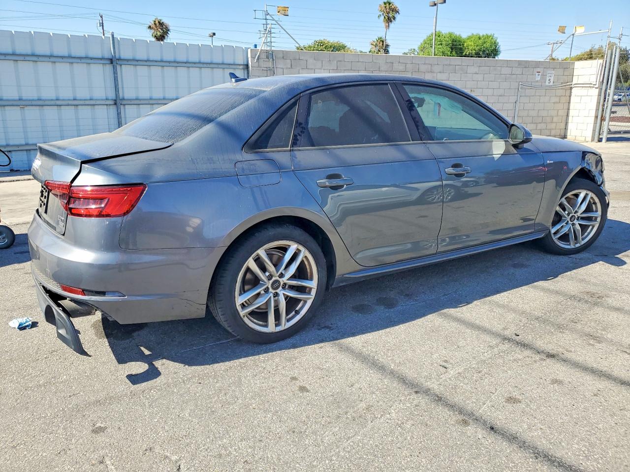 2017 AUDI A4