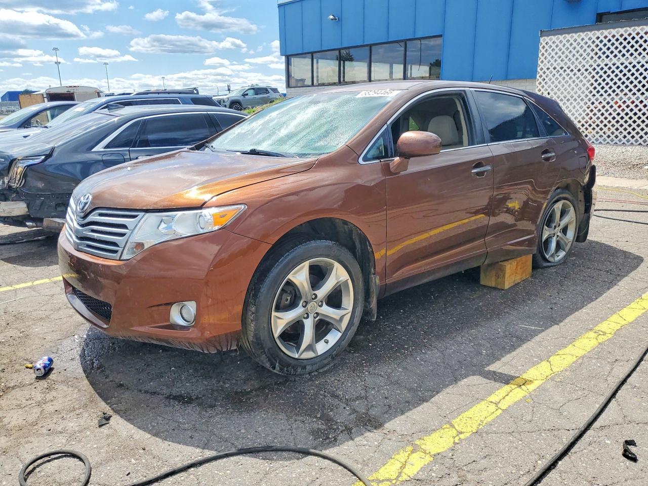 2010 TOYOTA VENZA