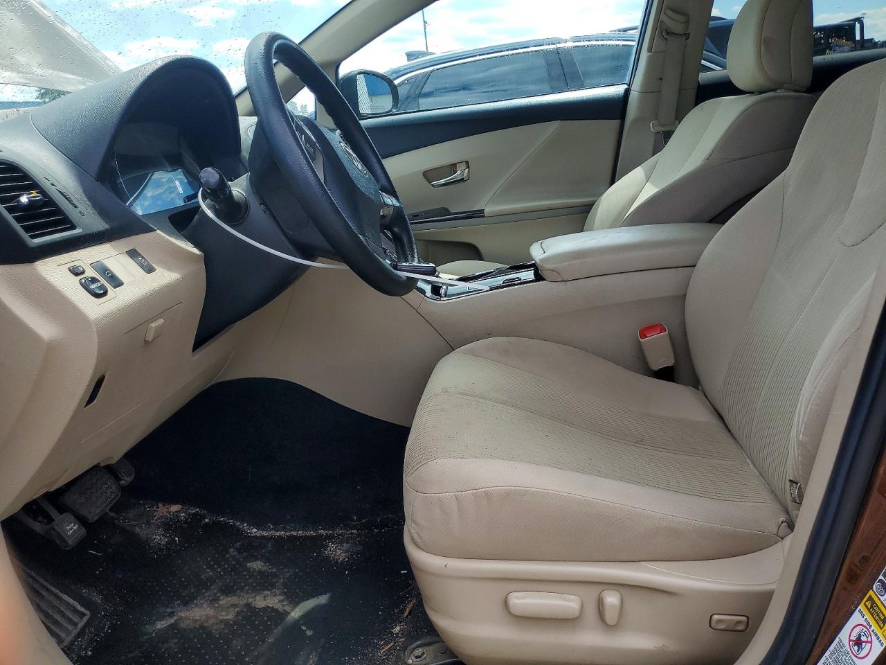2010 TOYOTA VENZA