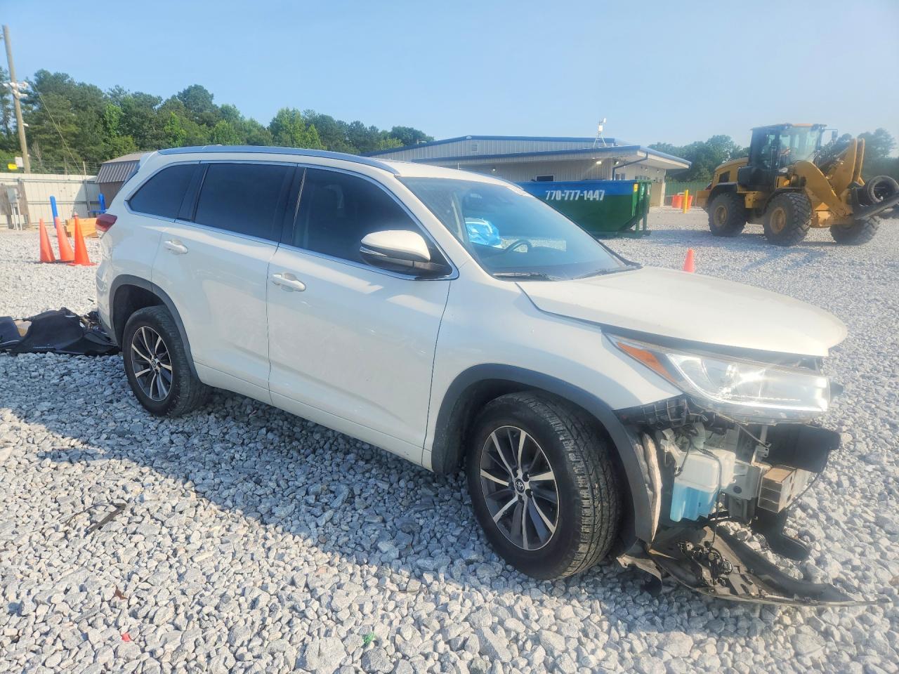 2017 TOYOTA HIGHLANDER