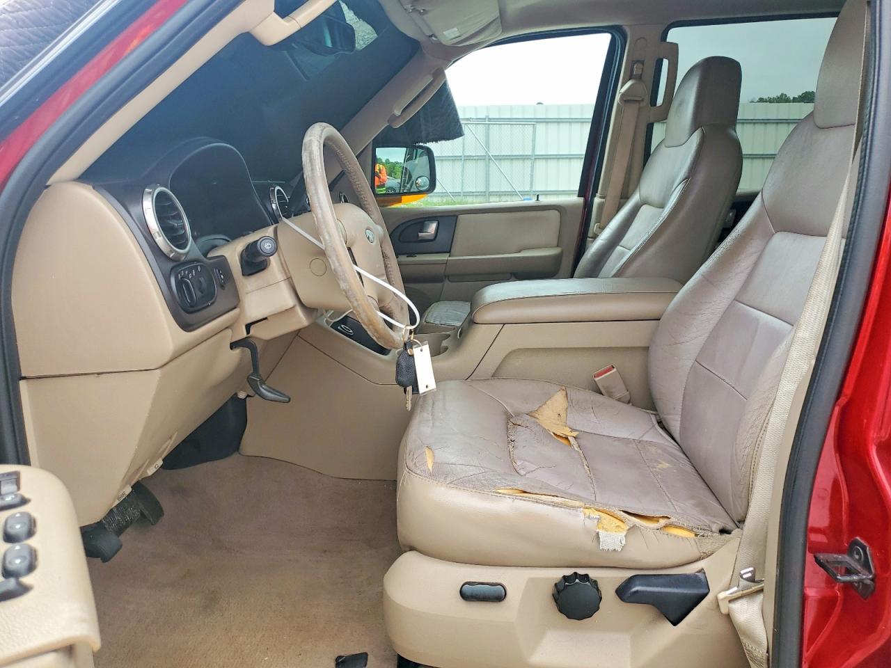 2004 FORD EXPEDITION