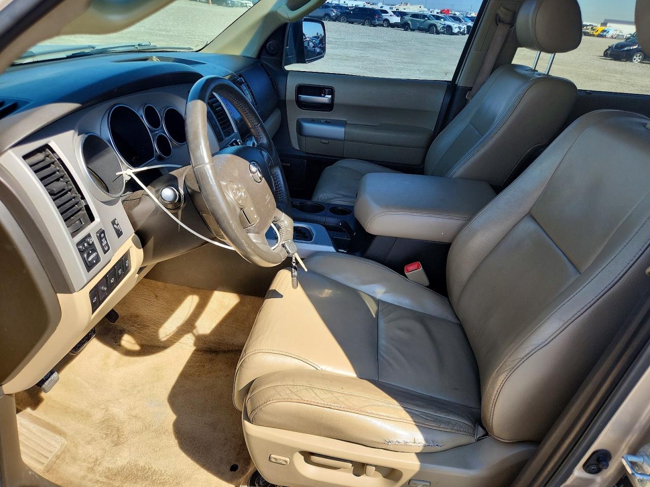 2008 TOYOTA SEQUOIA