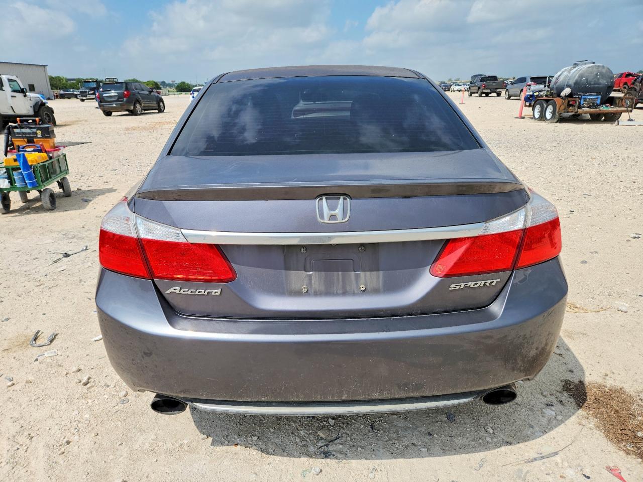 2015 HONDA ACCORD