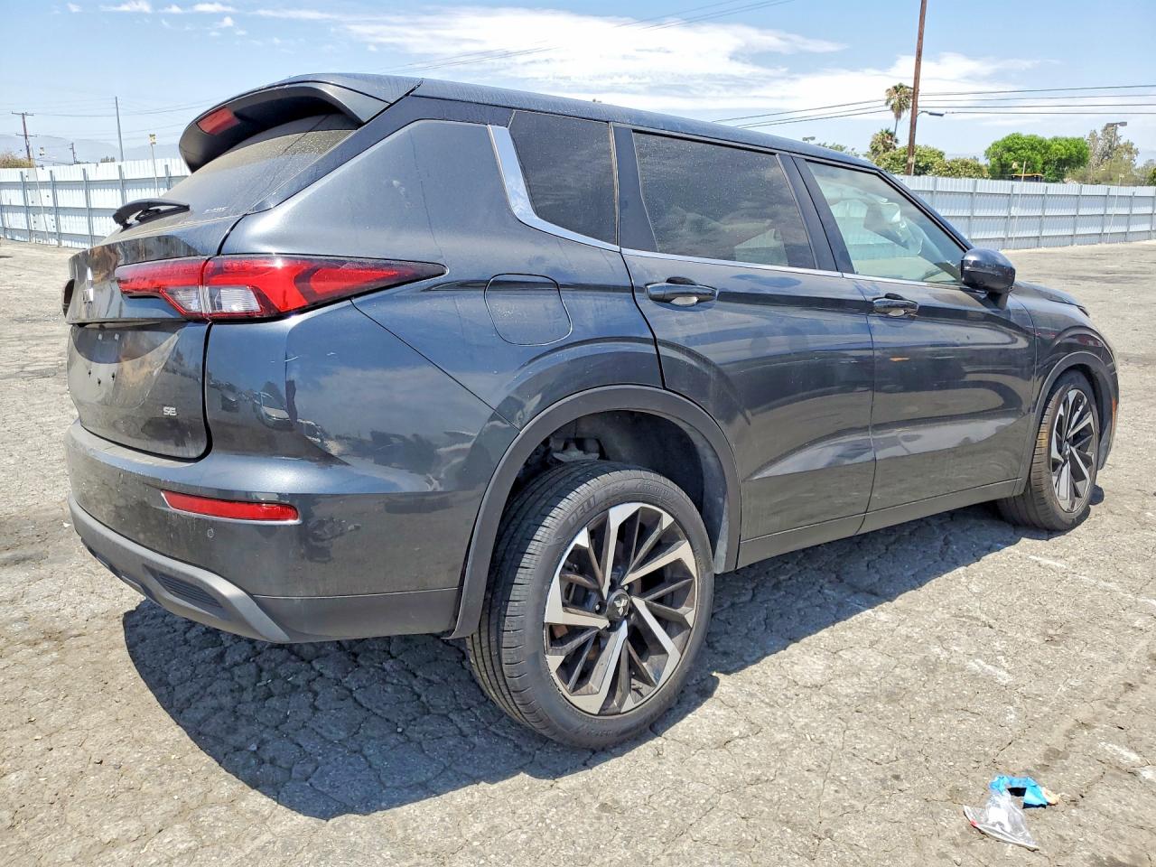 2024 MITSUBISHI OUTLANDER