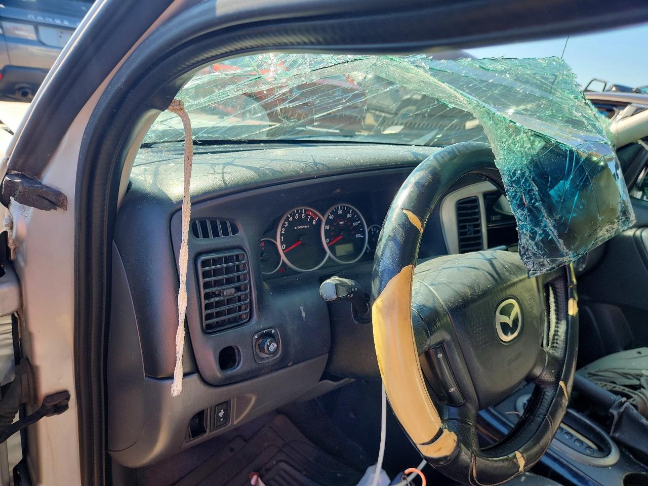 2005 MAZDA TRIBUTE