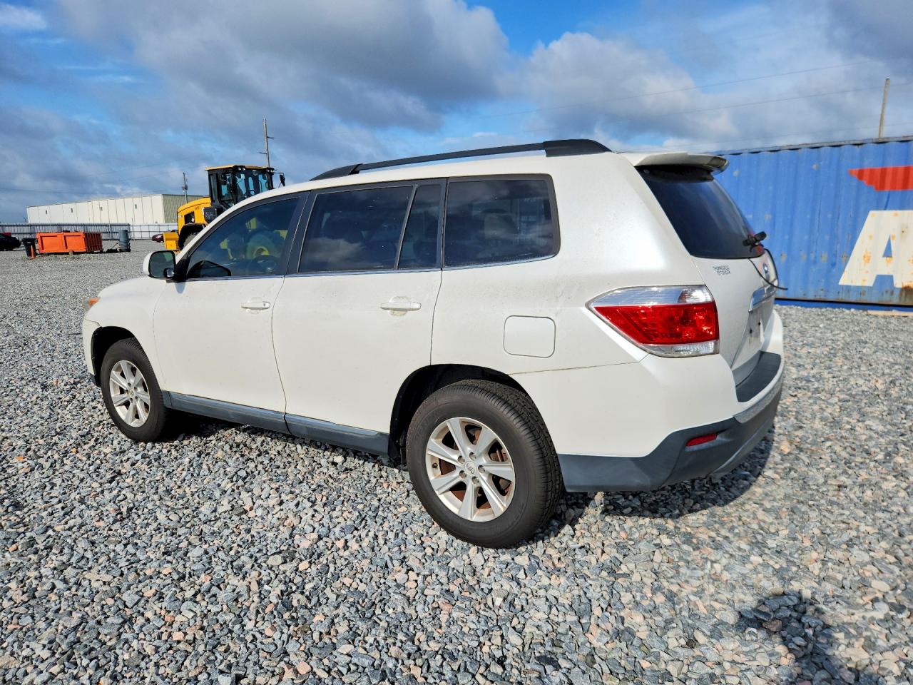 2011 TOYOTA HIGHLANDER