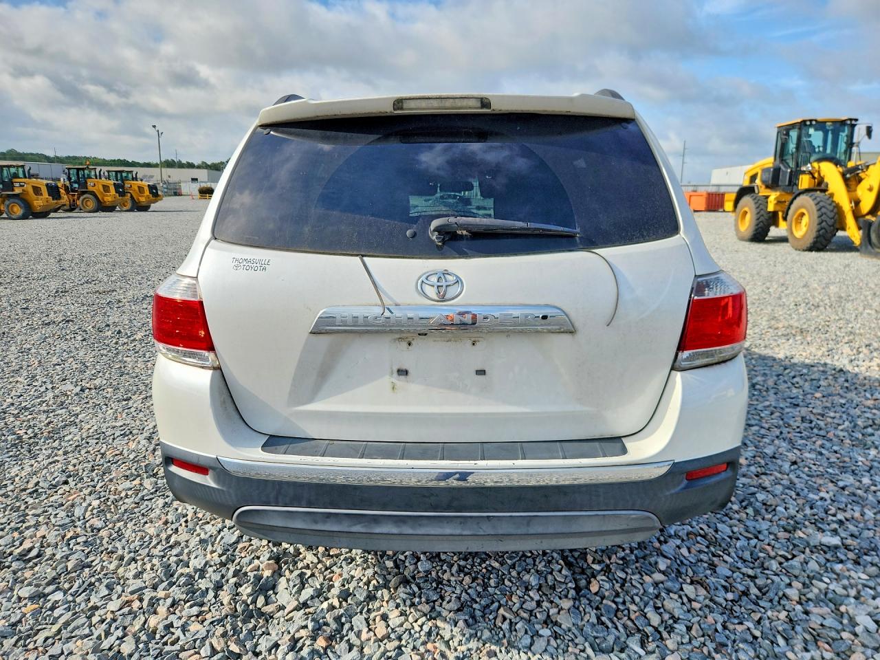 2011 TOYOTA HIGHLANDER