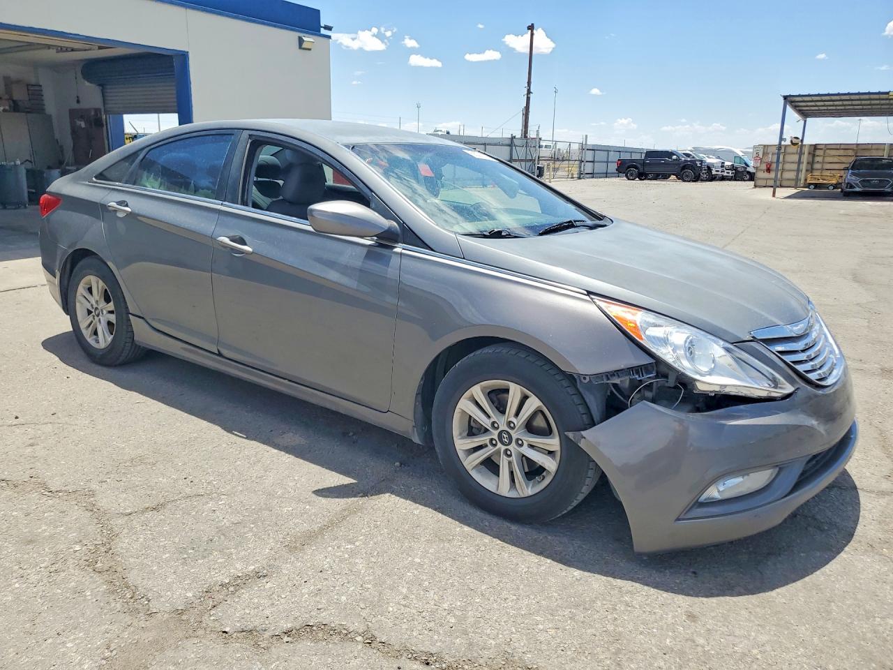 2013 HYUNDAI SONATA