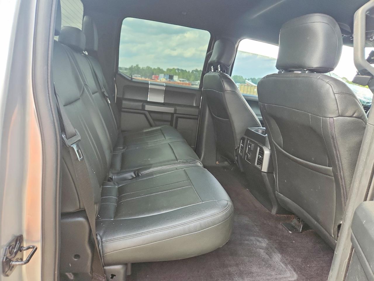 2015 FORD F150