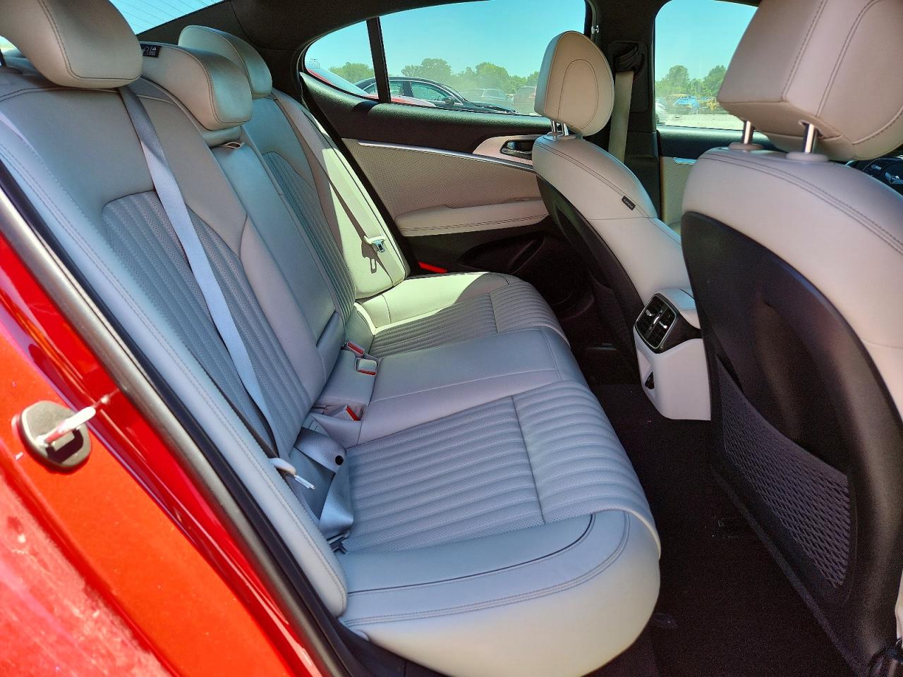 2022 GENESIS G70