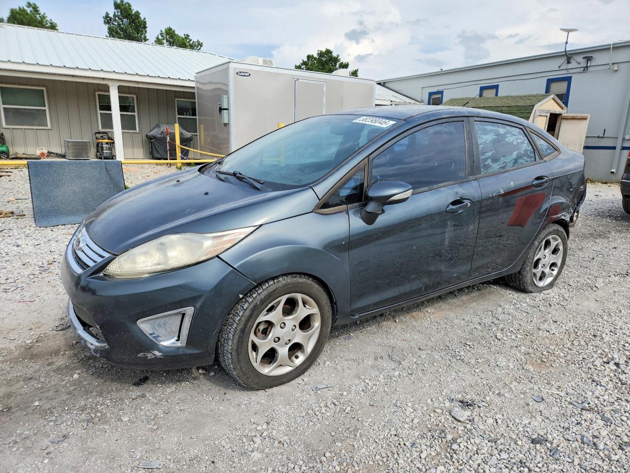 2011 FORD FIESTA