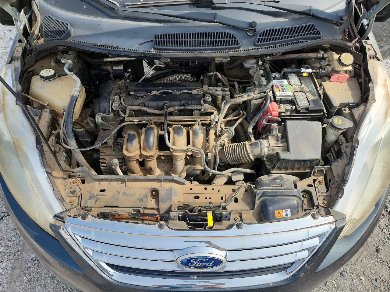 2011 FORD FIESTA