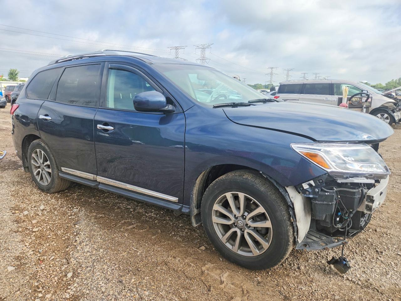 2013 NISSAN PATHFINDER