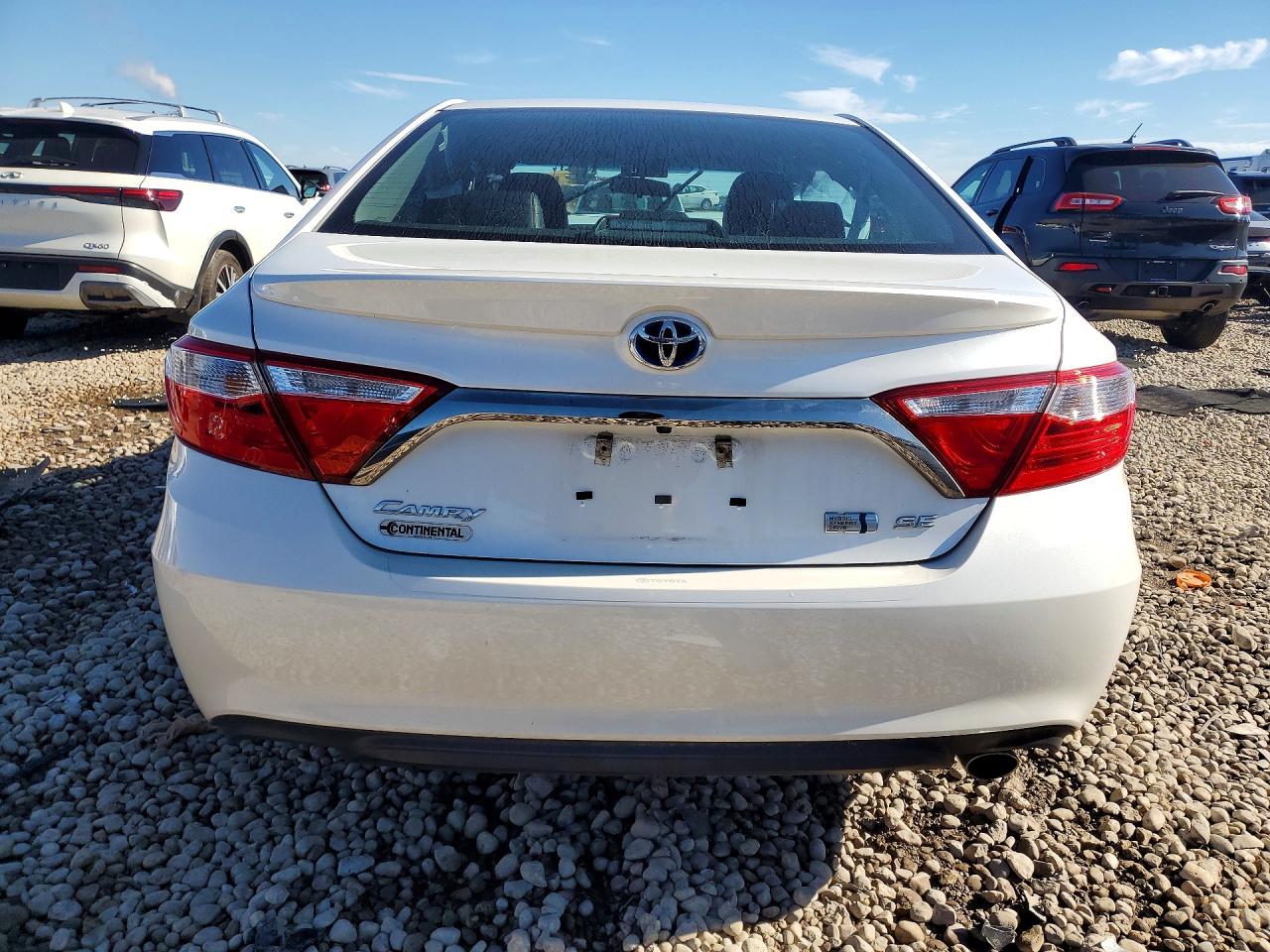 2017 TOYOTA CAMRY