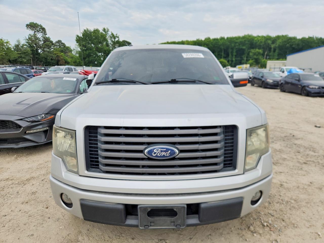 2010 FORD F150