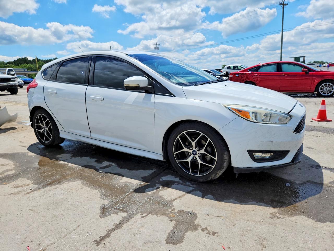 2015 FORD FOCUS