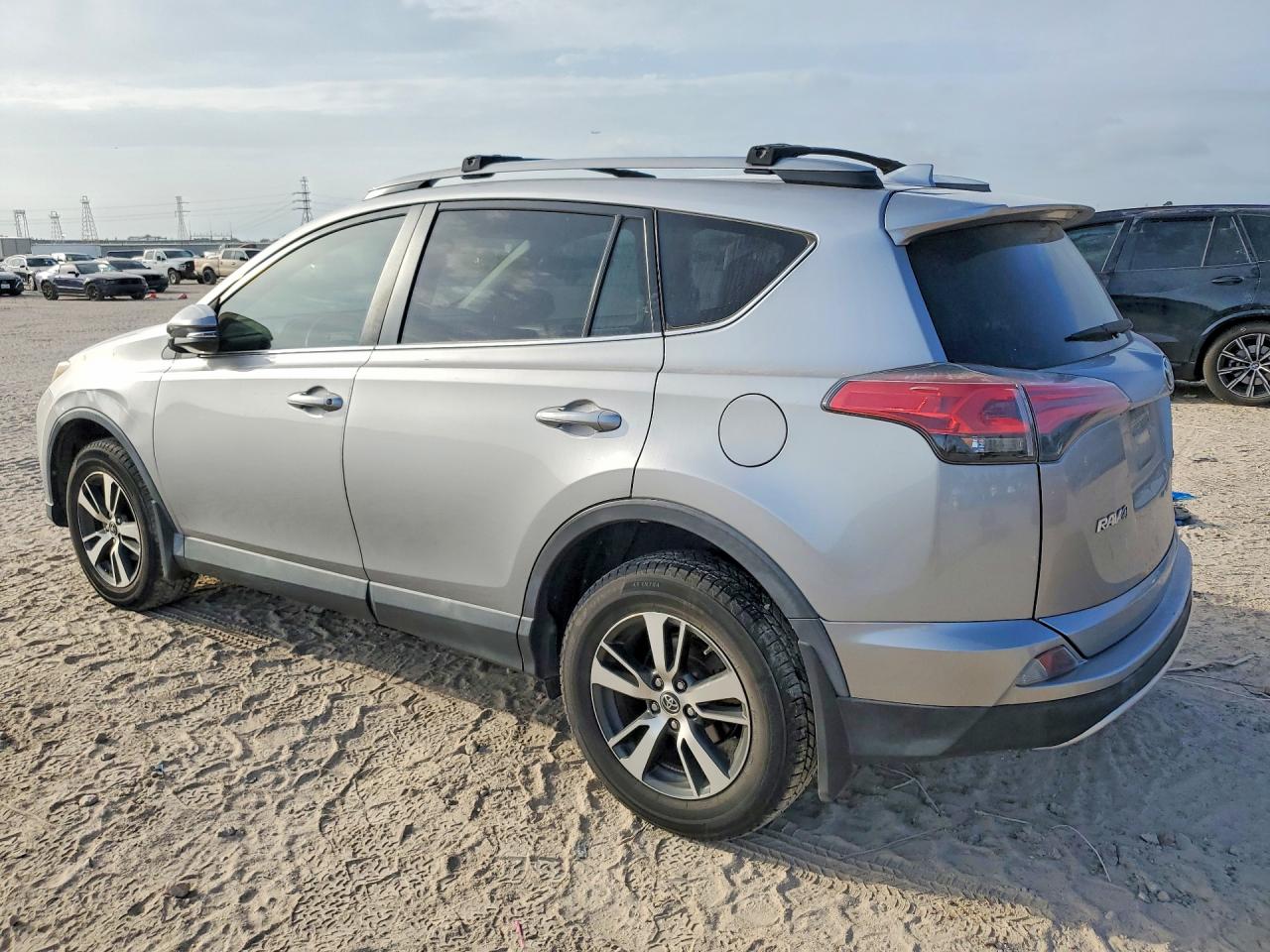 2018 TOYOTA RAV4