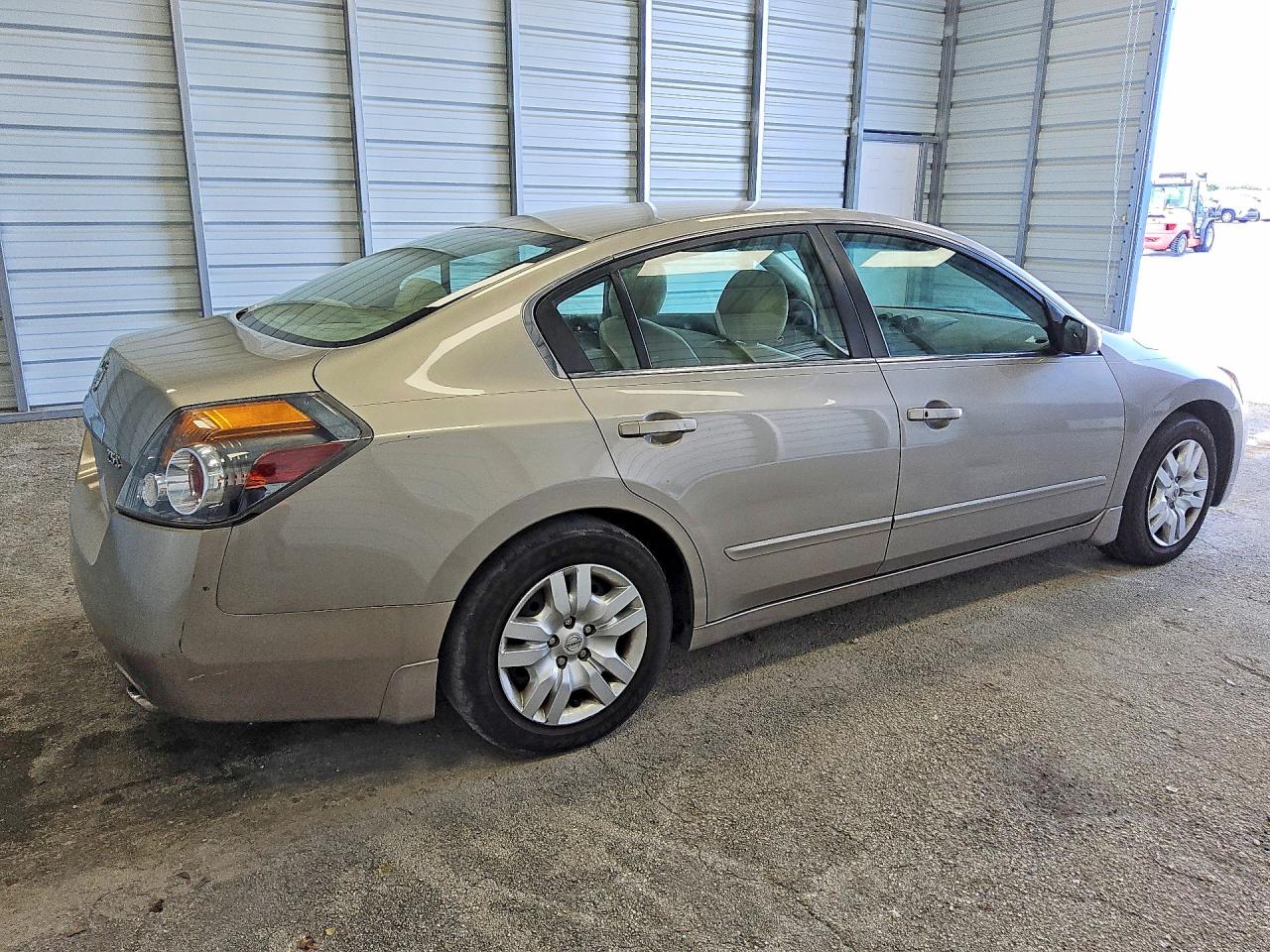 2011 NISSAN ALTIMA