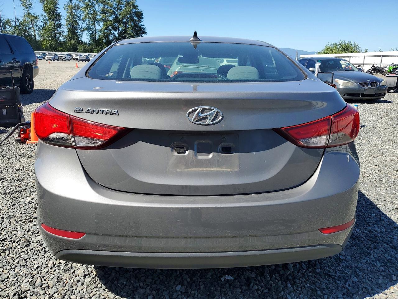 2014 HYUNDAI ELANTRA
