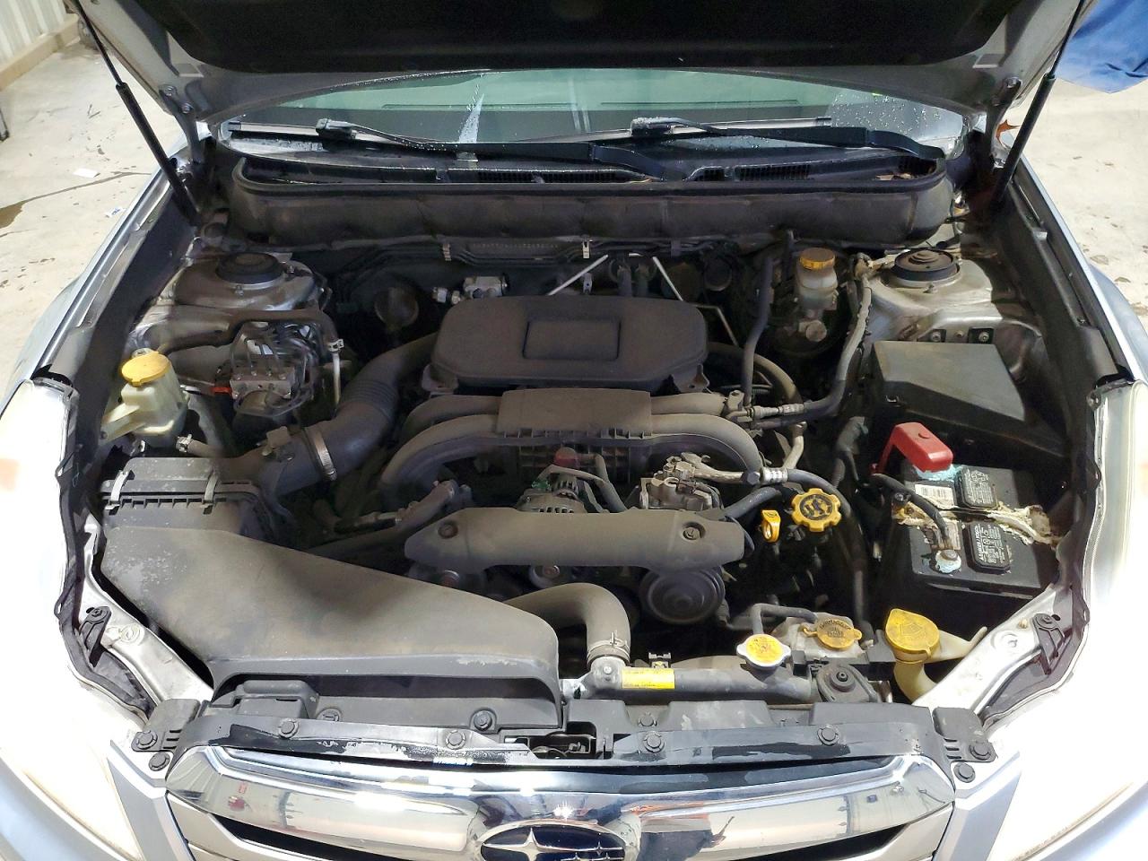 2012 SUBARU OUTBACK