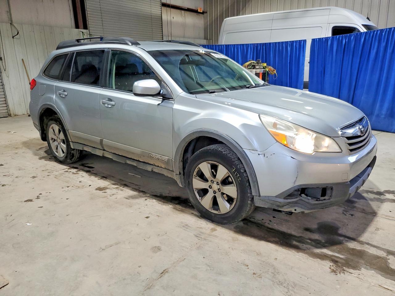 2012 SUBARU OUTBACK