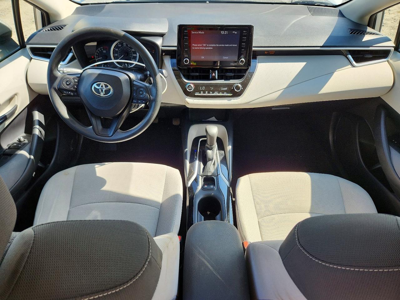 2022 TOYOTA COROLLA