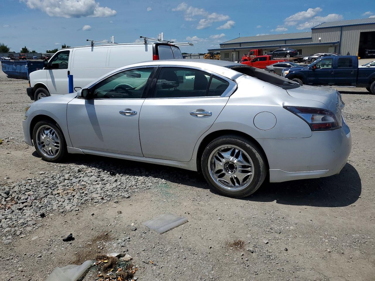 2013 NISSAN MAXIMA