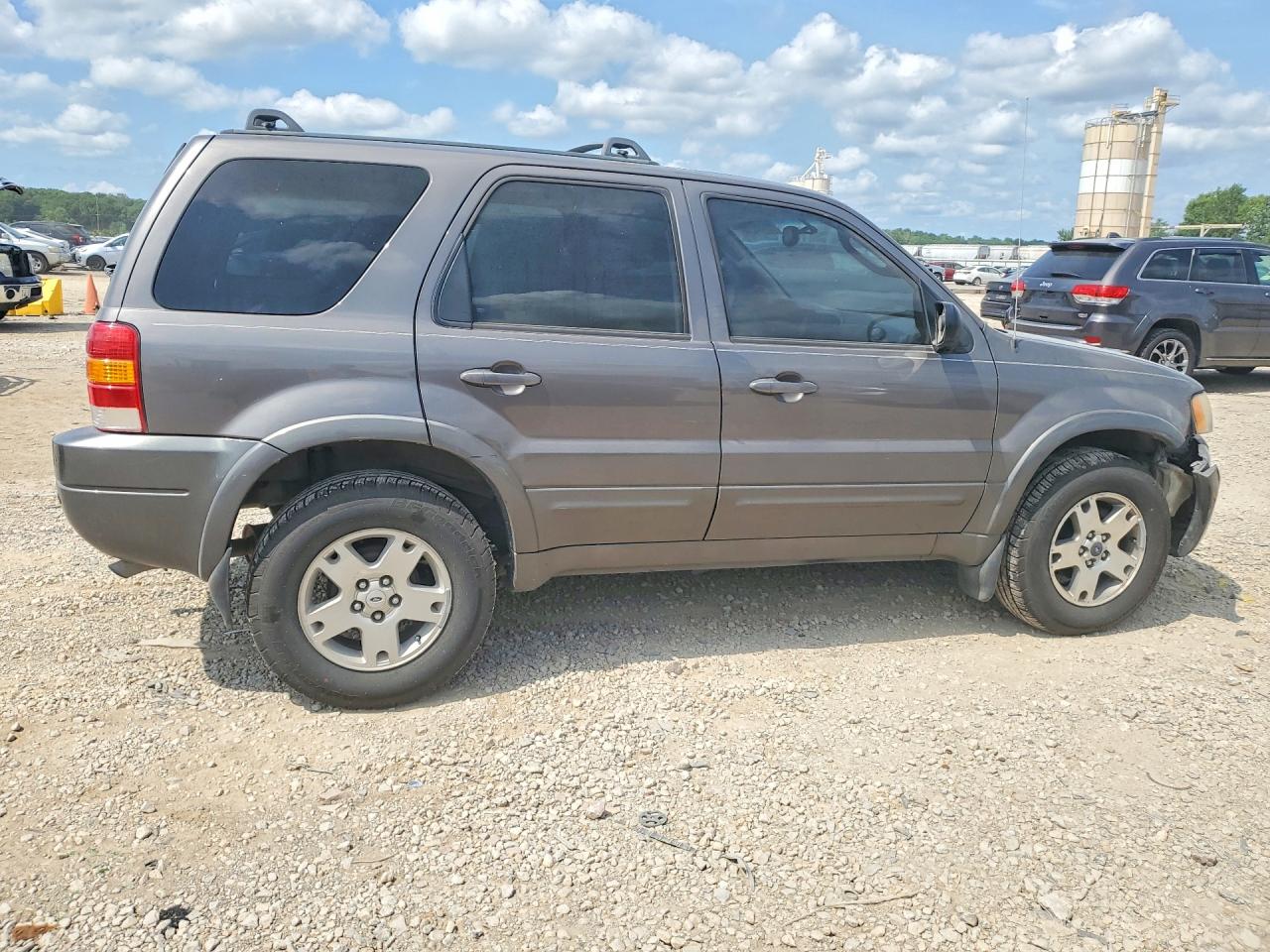2003 FORD ESCAPE
