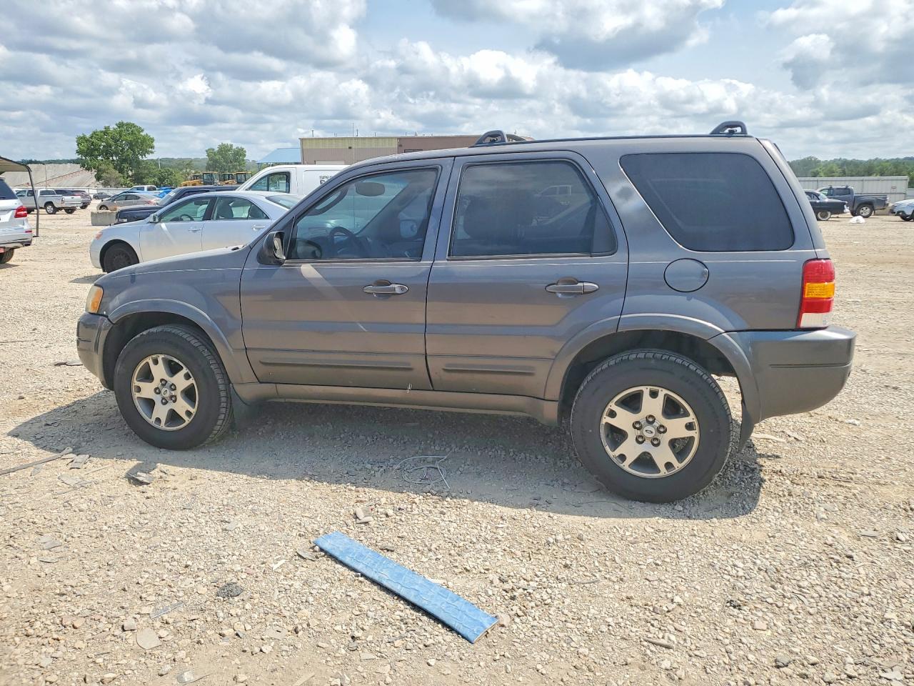 2003 FORD ESCAPE
