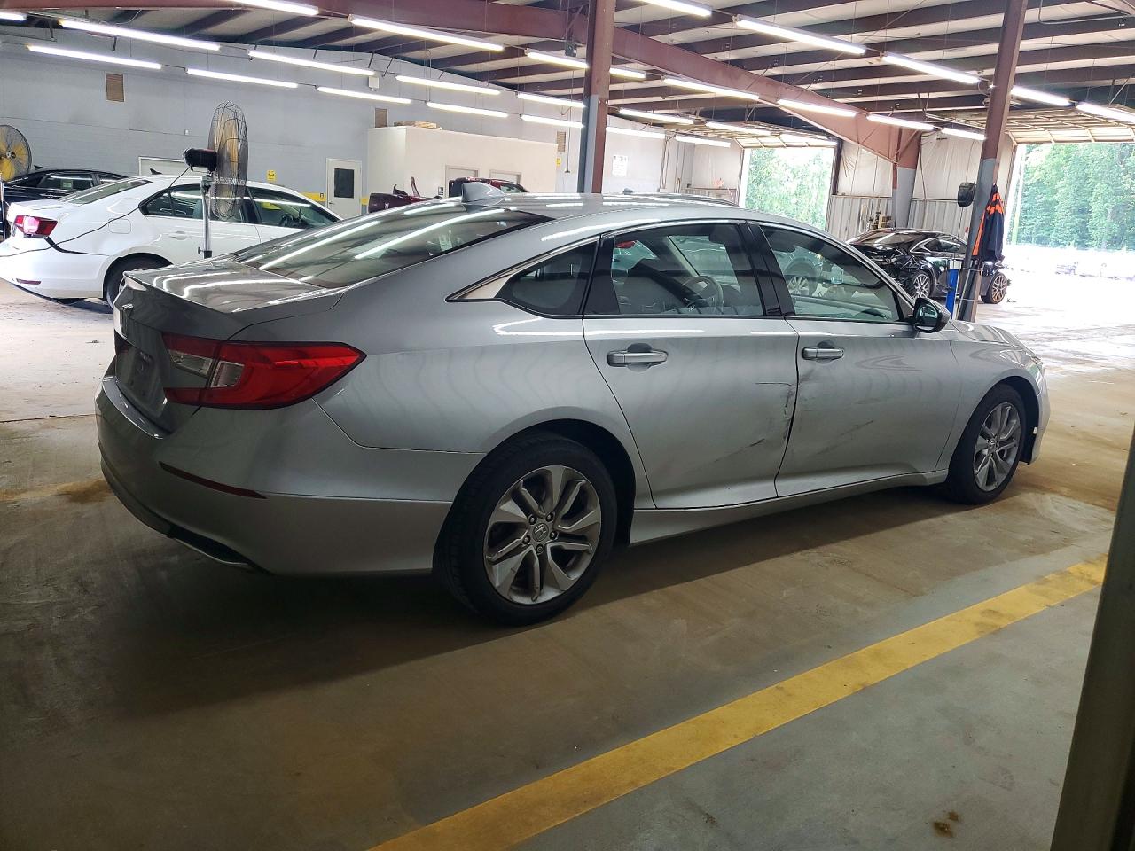 2019 HONDA ACCORD