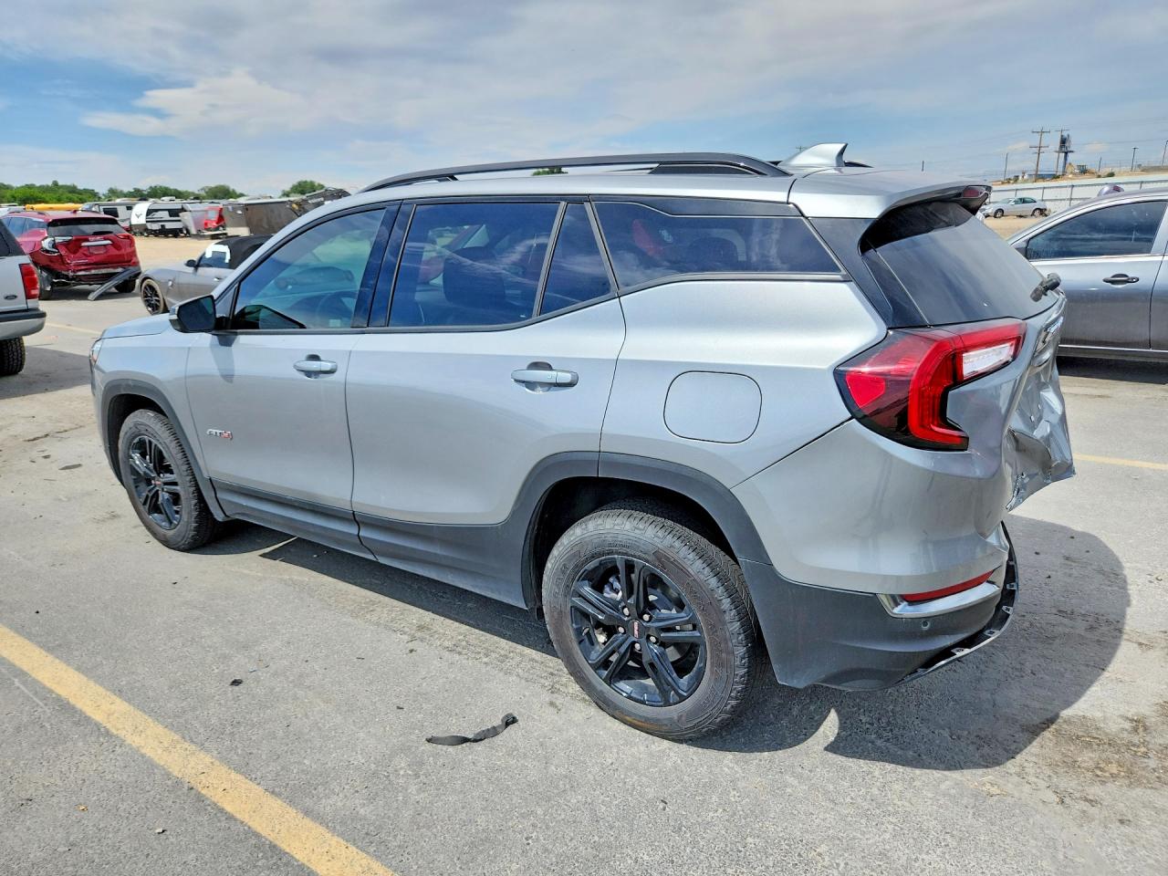2024 GMC TERRAIN