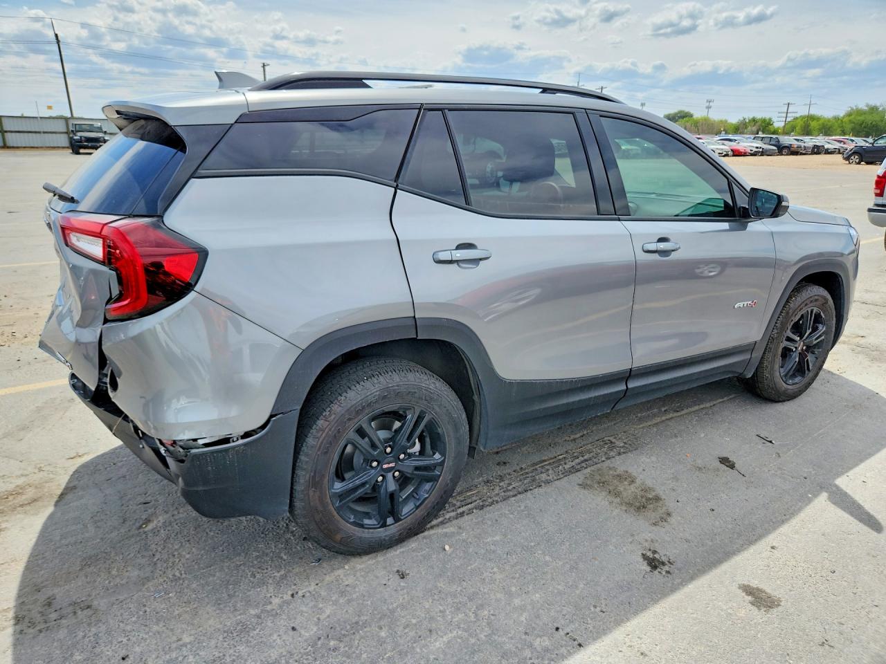 2024 GMC TERRAIN