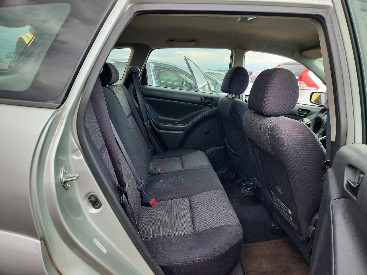 2003 PONTIAC VIBE