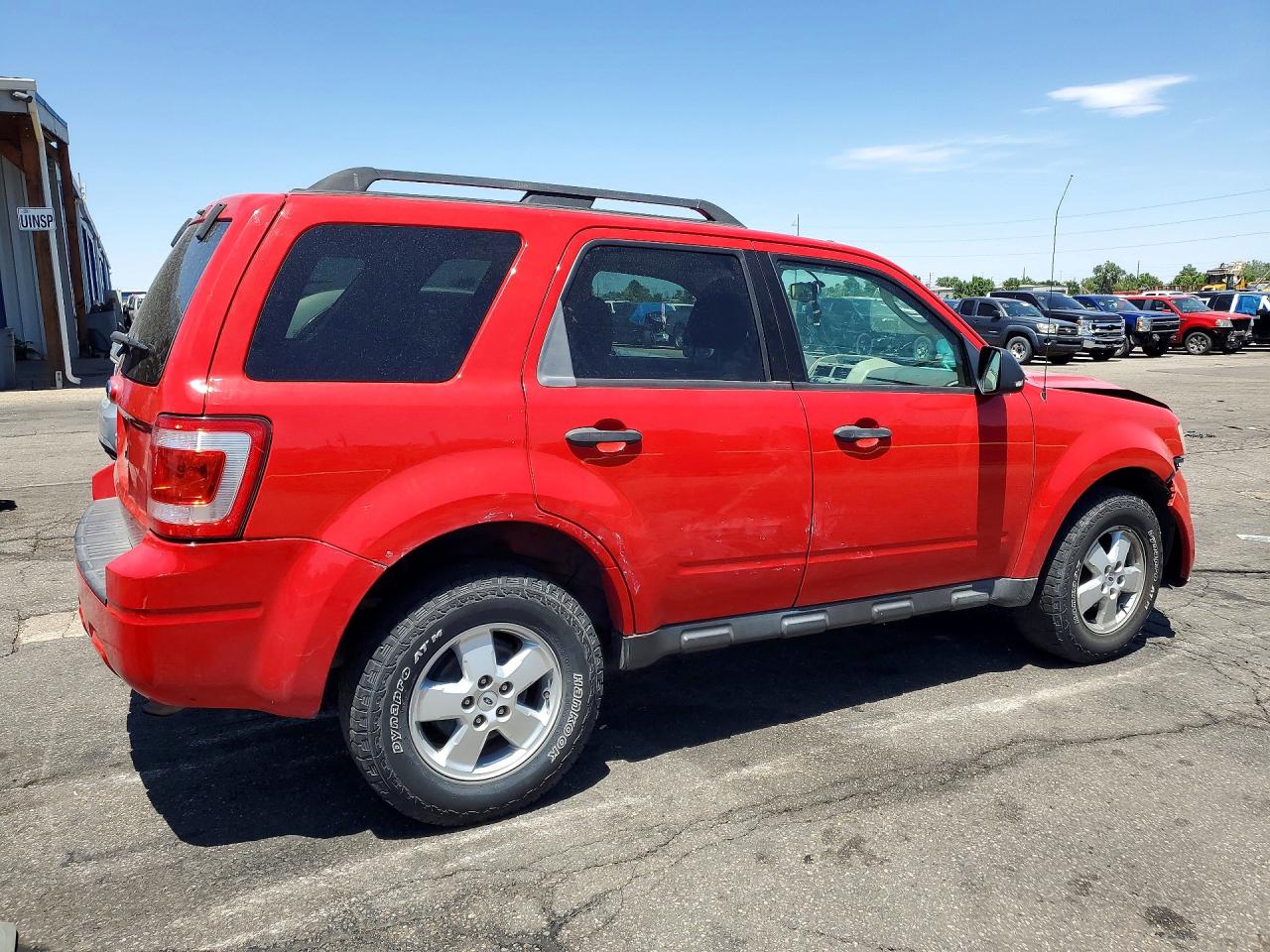 2009 FORD ESCAPE